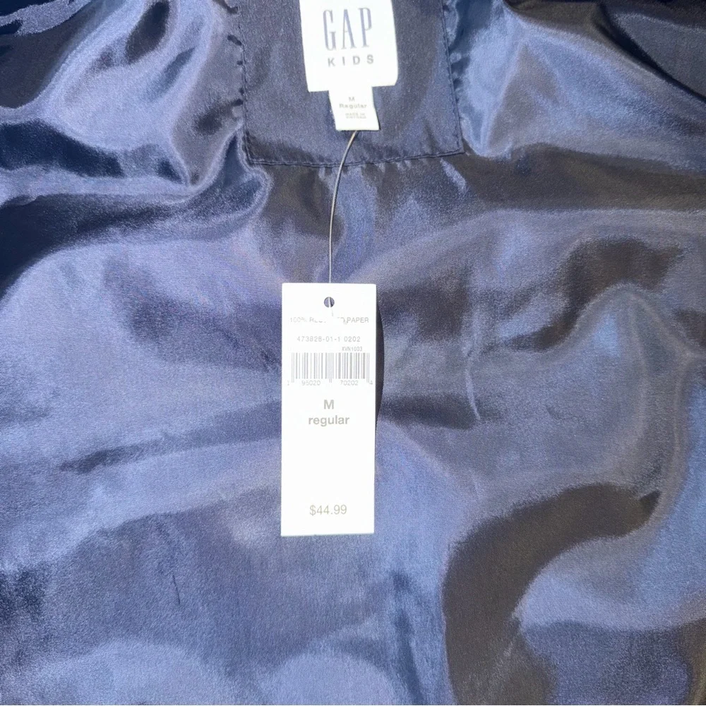 NWT l GAP Kids l Puffer Vest l Size:YM - Picture 7 of 8